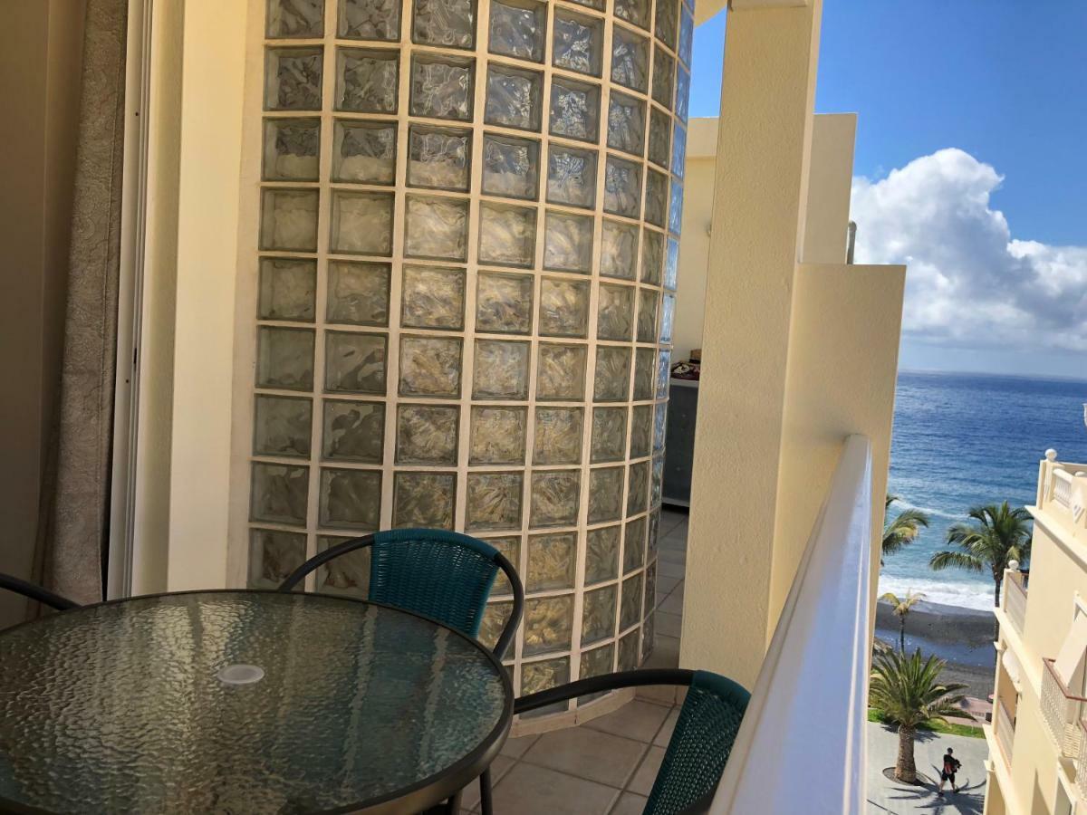 Apartamentos El Faro Puerto De Naos Extérieur photo
