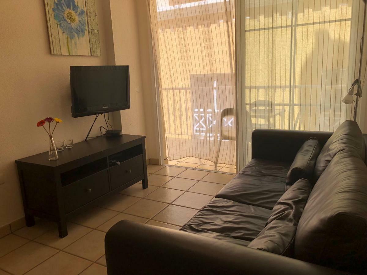 Apartamentos El Faro Puerto De Naos Extérieur photo