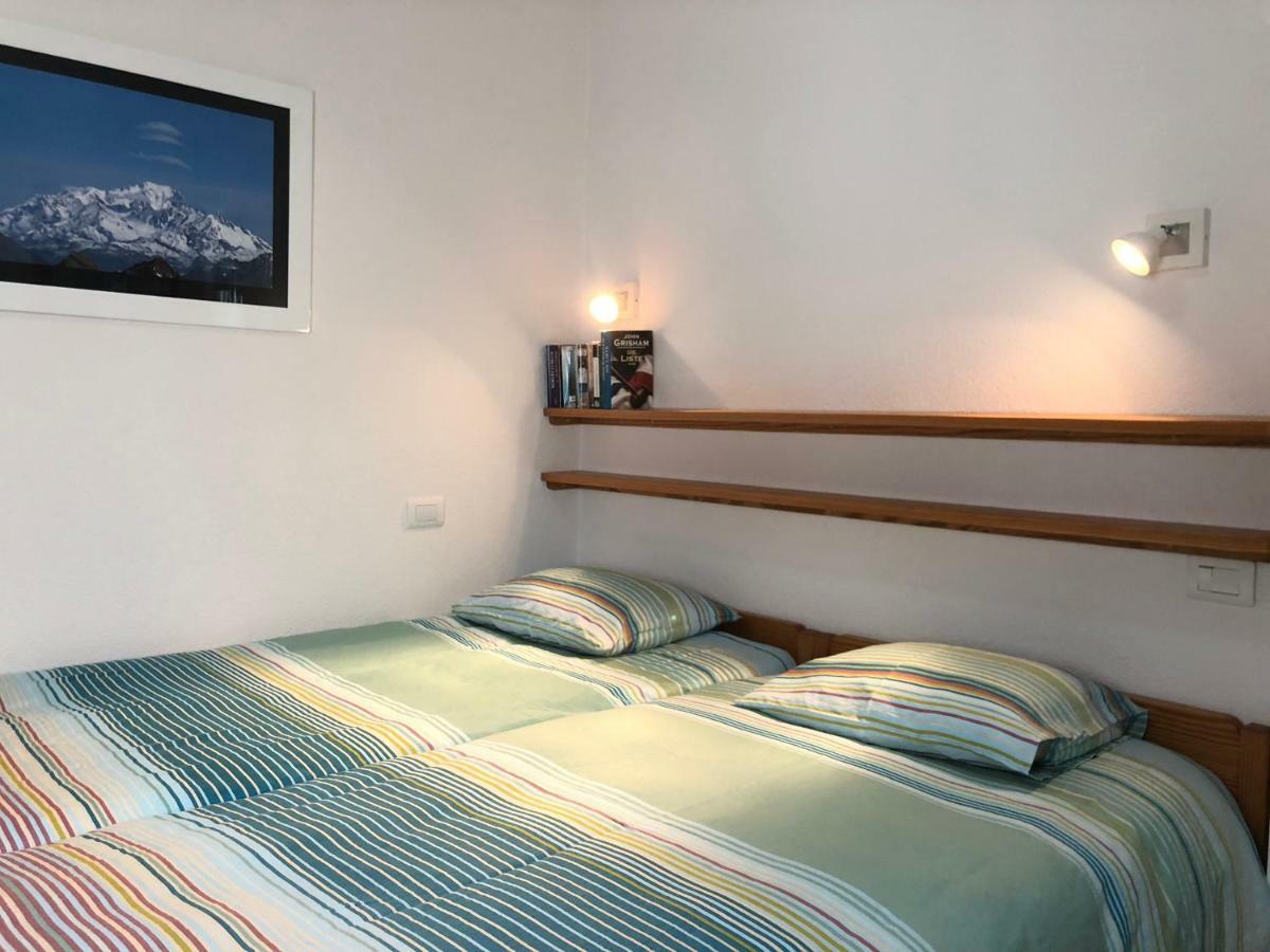 Apartamentos El Faro Puerto De Naos Extérieur photo